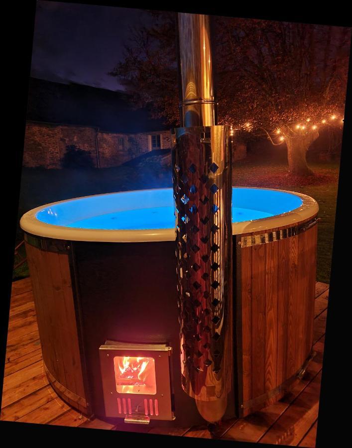 La Rhue Gites - Jacuzzi Jumilhac-le-Grand Экстерьер фото